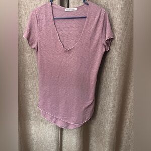 Elegant V-Neck Short Sleeve Tee in Mauve